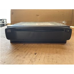 NISSAN PRIMERA Hatchback (P12) CD / DVD Tár