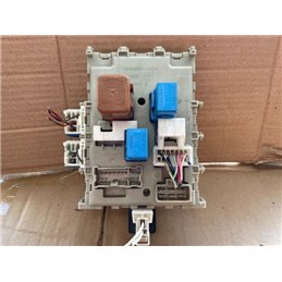 NISSAN ALMERA II (N16) Biztosítéktábla Doboz