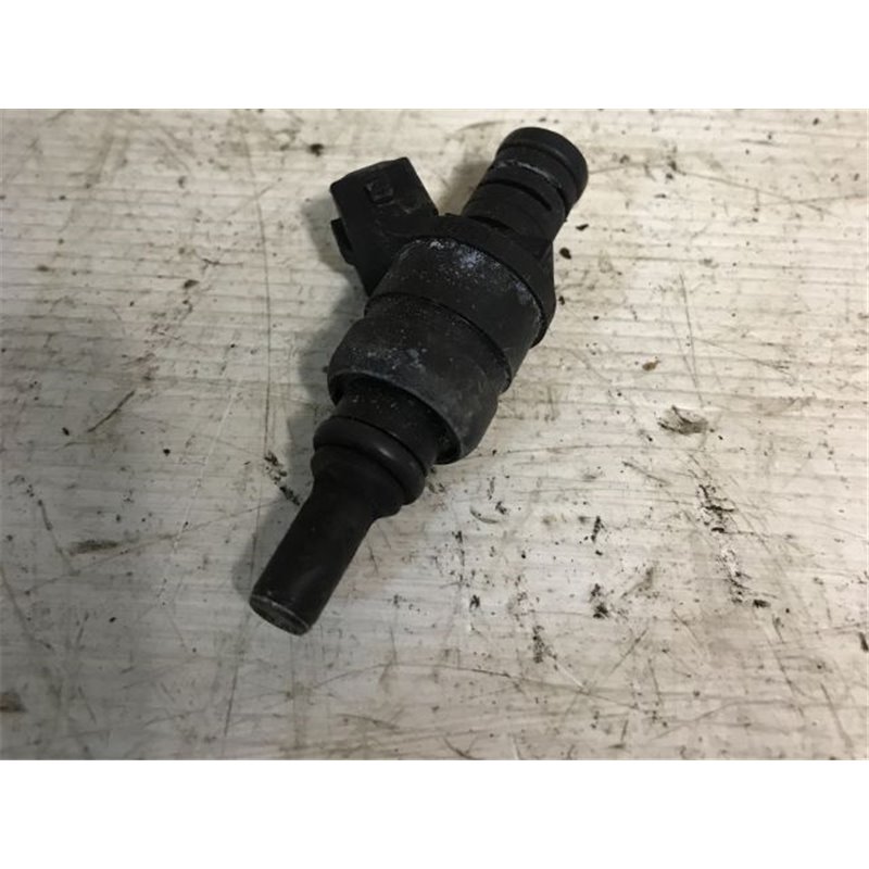 BMW 5 (E39) Porlasztó (1 db)