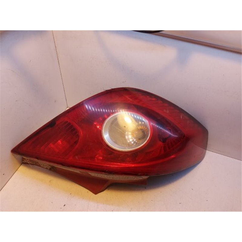 OPEL CORSA D Bal Hátsó Lámpa