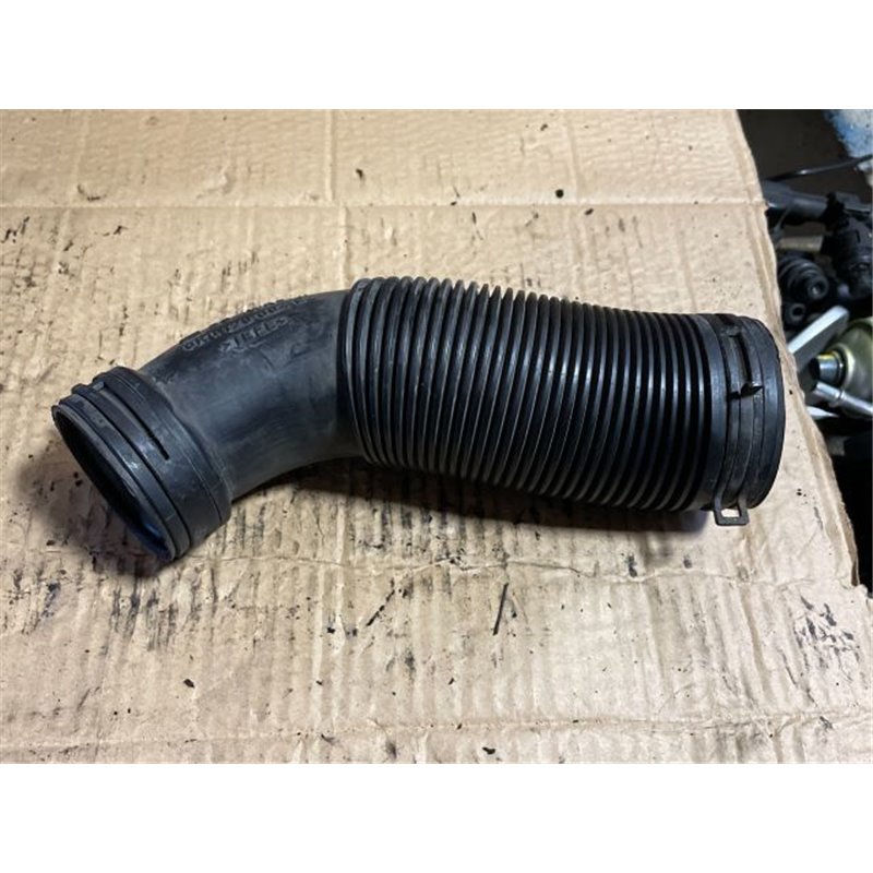 SEAT IBIZA III (6L1) Légbeömlő Cső