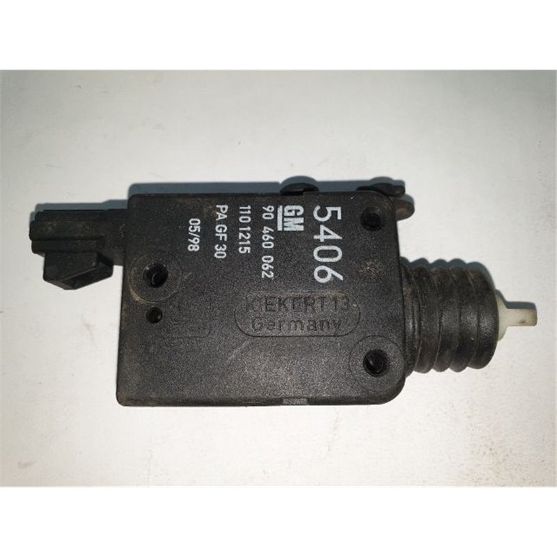 OPEL ASTRA G Ferdehátú (F48_, F08_) Központizár Motor Csomagtérajtó