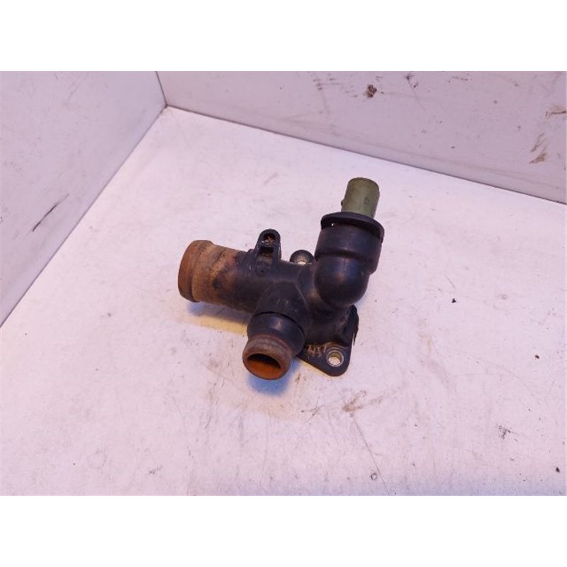 AUDI A4 (8E2, B6) Vízcső