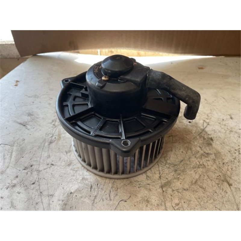 MAZDA DEMIO (DW) Generátor