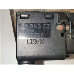 AUDI A4 (8K2, B8) Csomagtérajtó Kilincs