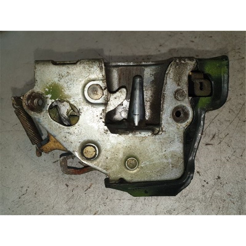 MERCEDES-BENZ E-CLASS (W123) Jobb hátsó Ajtózár