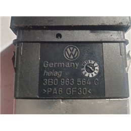 VW PASSAT (3B3) Jobb első Ülésfűtés Kapcsoló