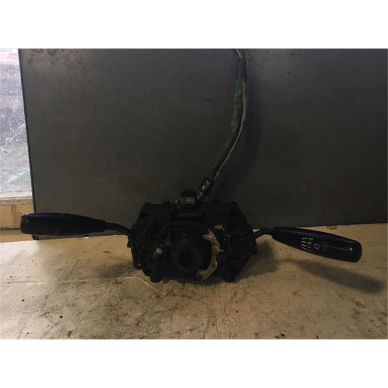 SUZUKI BALENO Ferdehátú (EG) Komplett Kormánykapcsoló (Bajuszkapcsoló)