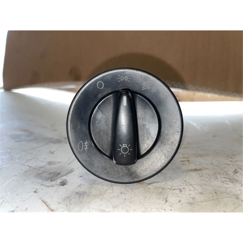 VW PASSAT Variant (3B5) Világítás Kapcsoló