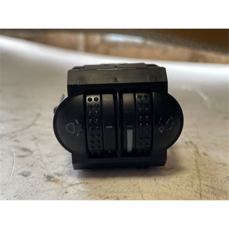 AUDI 80 (81, 85, B2) Fényszórómagasság Állító Kapcsoló