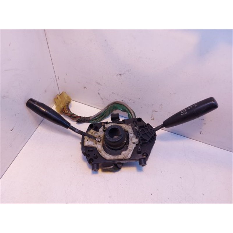 SUZUKI SWIFT II Ferdehátú (EA, MA) Komplett Kormánykapcsoló (Bajuszkapcsoló)