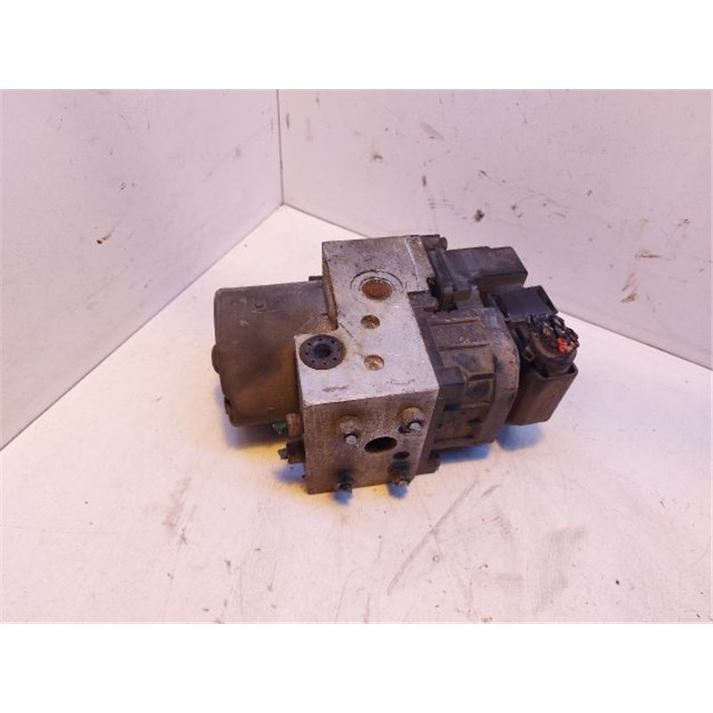 SAAB 9-5 (YS3E) ABS Kocka
