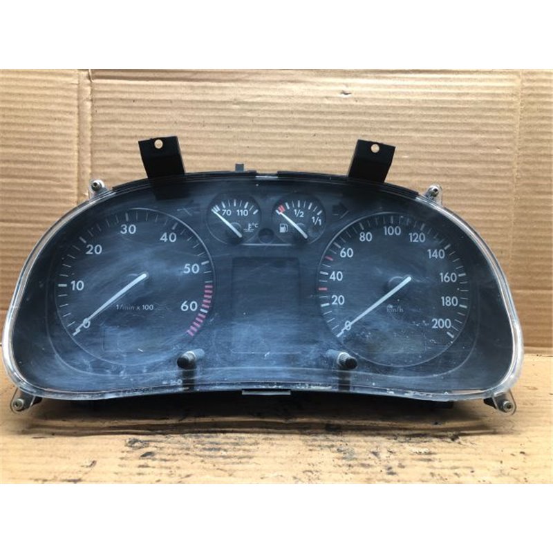 VW POLO (6N1) Kilométeróra