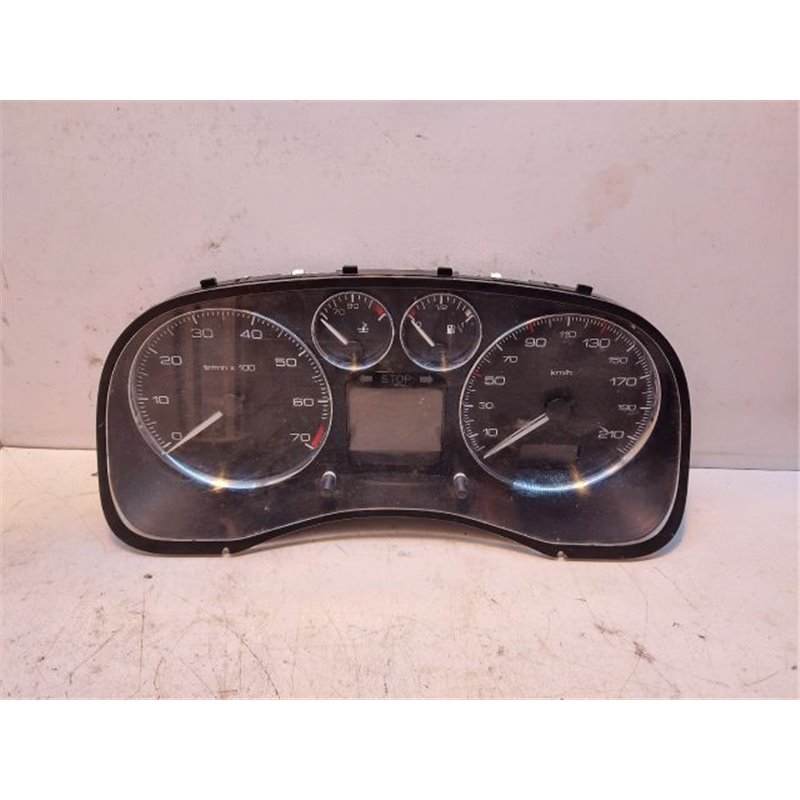 PEUGEOT 307 (3A/C) Kilométeróra