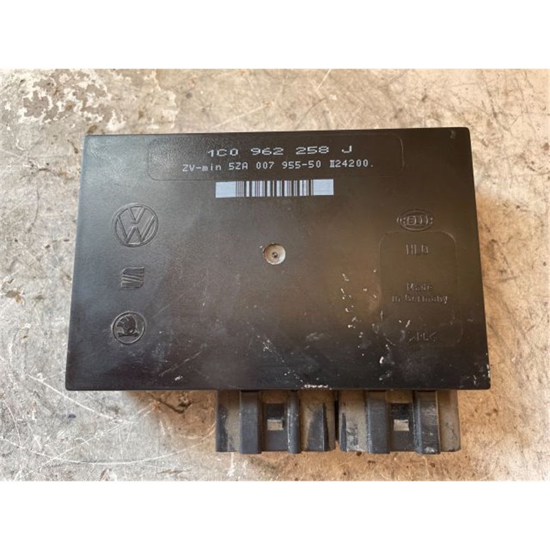 VW BORA (1J2) Komfort Elektronika