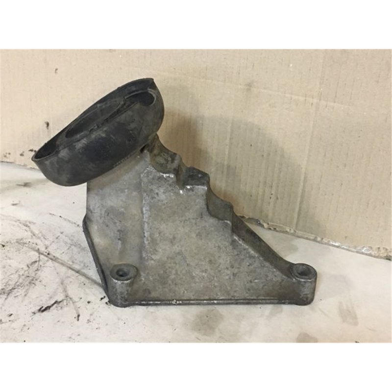 AUDI 100 (4A, C4) Motor Tartó Bak Bal