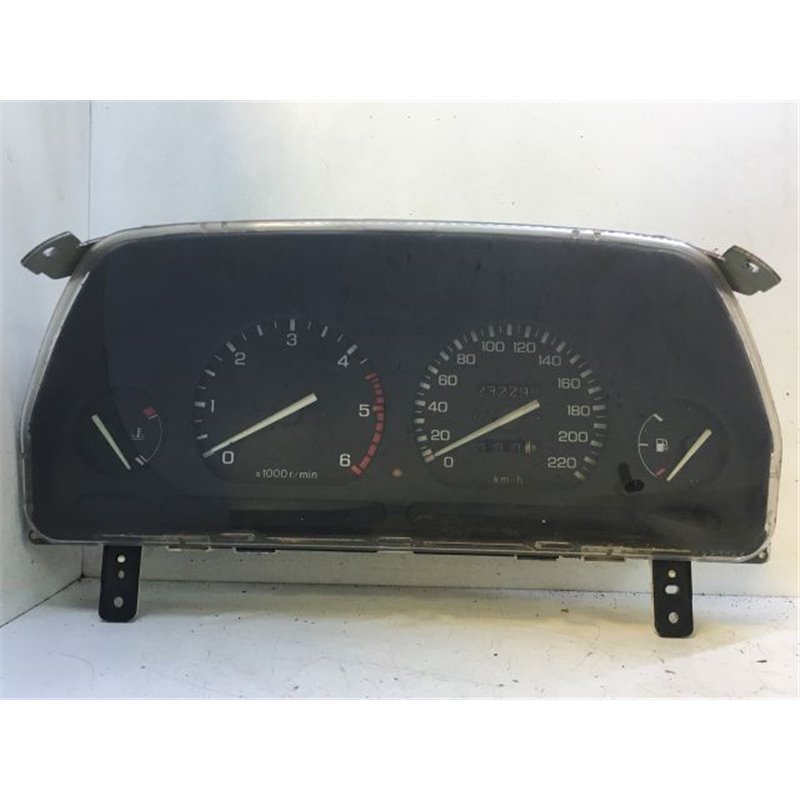 ROVER 200 Kilométeróra