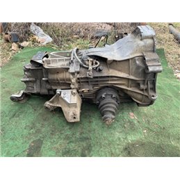 AUDI 100 (4A, C4) Váltó (Mechanikus)