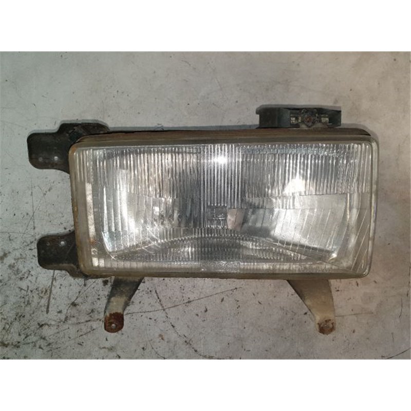 AUDI 80 (81, 85, B2) Jobb Fényszóró