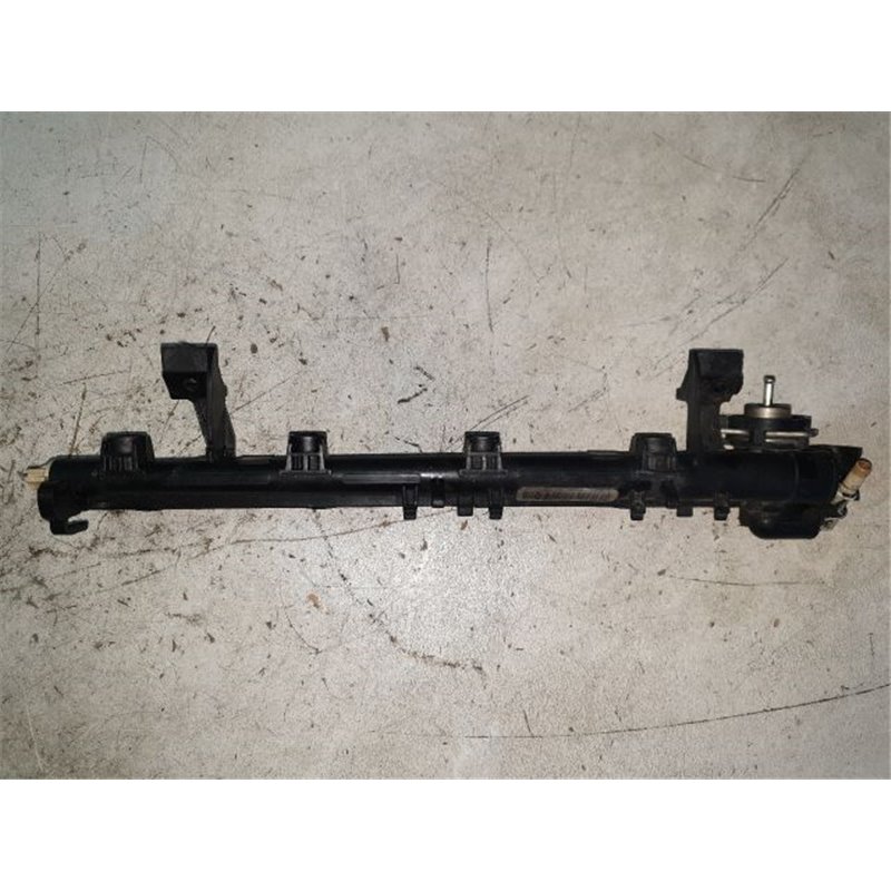 FORD FIESTA V (JH_, JD_) Porlasztó Sor / Híd