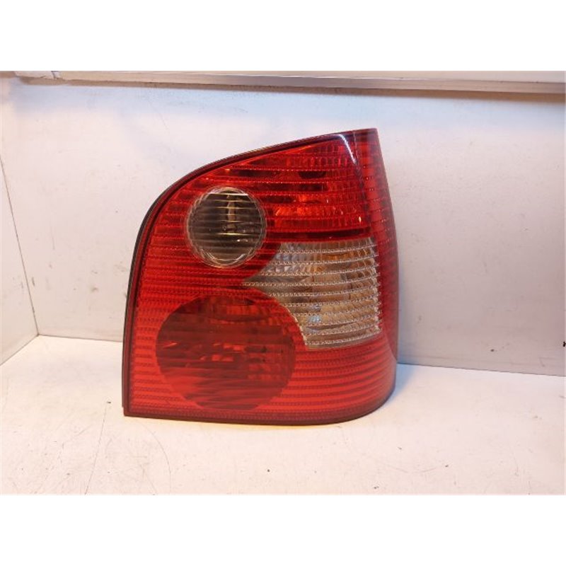 VW POLO (9N_) Jobb Hátsó Lámpa