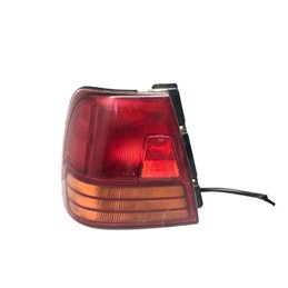 SUZUKI SWIFT II lépcsőshátú (AH, AJ) Bal Hátsó Lámpa