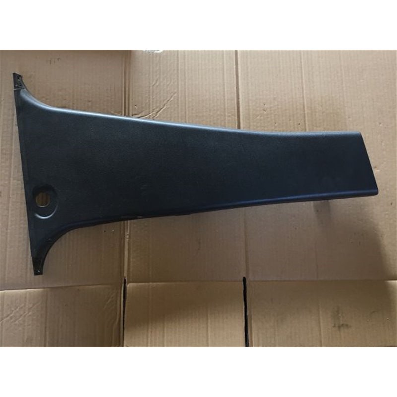 MERCEDES-BENZ A-CLASS (W169) Jobb B Oszlop Burkolat