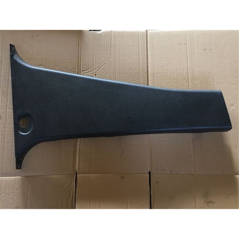 MERCEDES-BENZ A-CLASS (W169) Jobb B Oszlop Burkolat