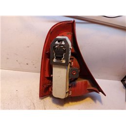 RENAULT CLIO II (BB0/1/2_, CB0/1/2_) Jobb Hátsó Lámpa