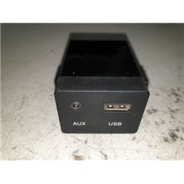KIA CEED SW (ED) USB Aljzat