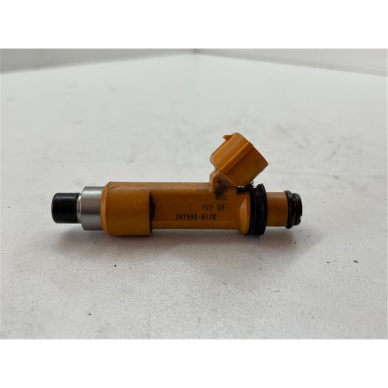 SUZUKI SWIFT III (MZ, EZ) Porlasztó (1 db)