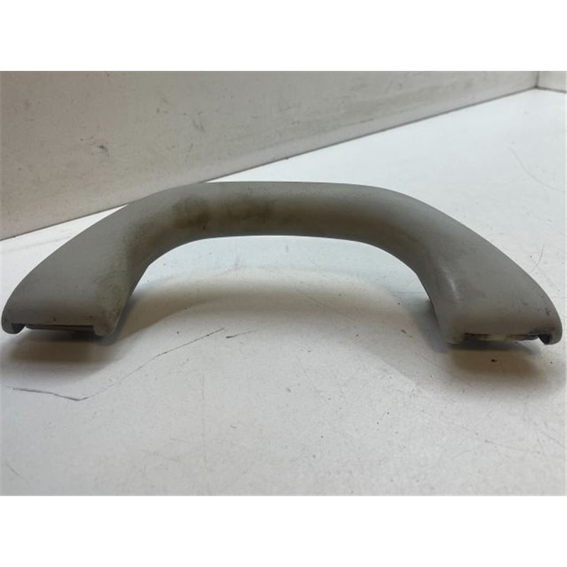 VW GOLF V Jobb első Kapaszkodó (Felső)