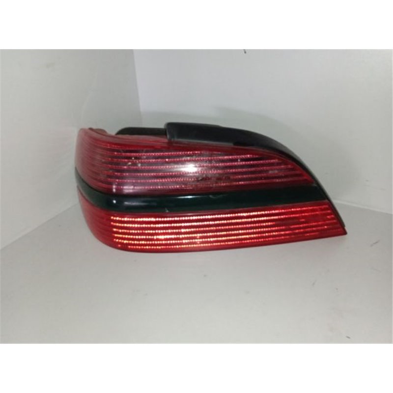 PEUGEOT 406 (8B) Bal Hátsó Lámpa