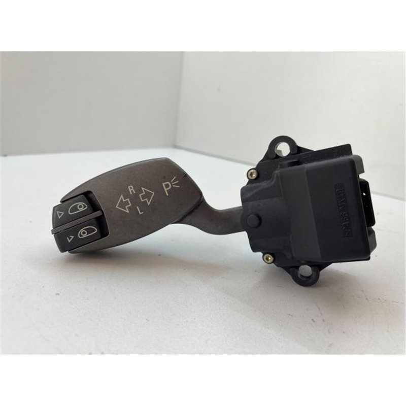 BMW 7 (E65, E66, E67) Bal Kormánykapcsoló Irányjelző