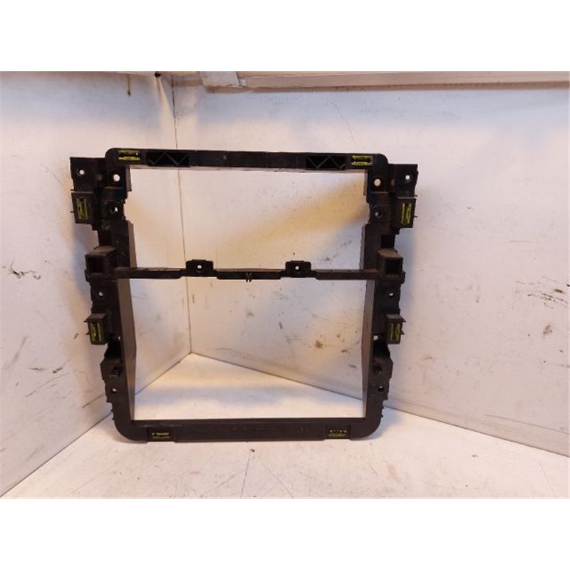 VW TOURAN (1T1, 1T2) Rádió / CD Keret