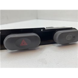 MITSUBISHI L 400 / SPACE GEAR Busz (PD_W, PC_W, PA_V, PB_V) Vészvillogó Kapcsoló