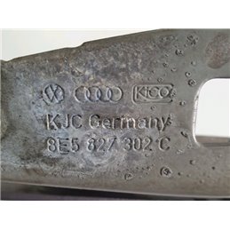 AUDI A4 (8E2, B6) Csomagtérajtó Jobb Zsanér