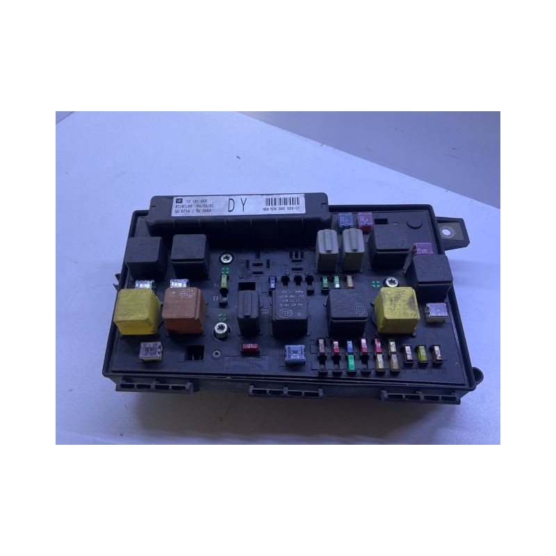 OPEL ZAFIRA B (A05) Biztosítéktábla Motortér