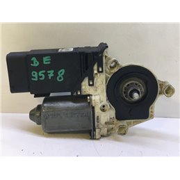 VW BORA (1J2) Bal első Ablakemelő Motor