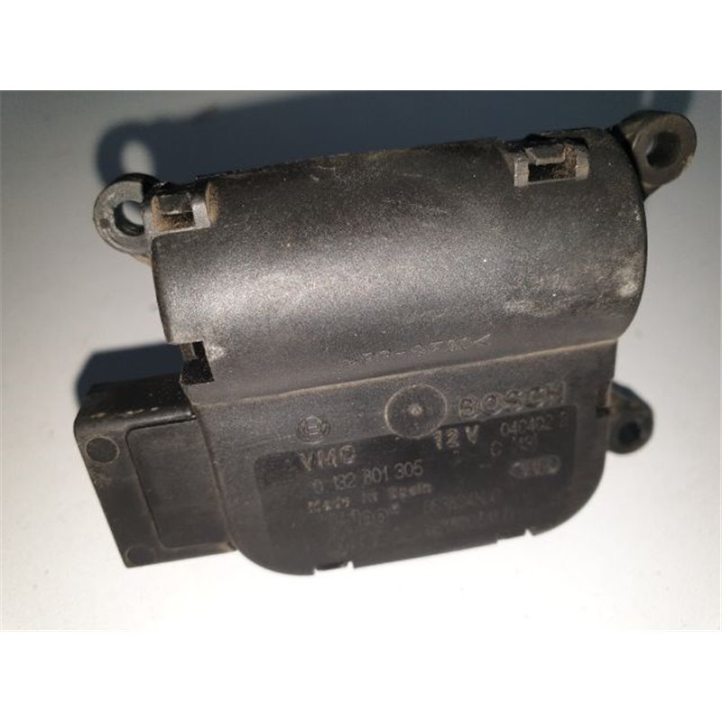 AUDI A4 (8E2, B6) Fűtés Állító Motor