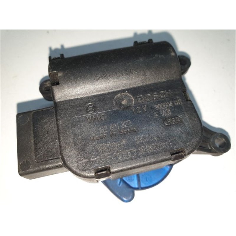 AUDI A4 (8E2, B6) Fűtés Állító Motor