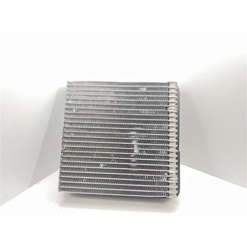 VW CADDY III Dobozos (2KA, 2KH, 2CA, 2CH) Klímahűtő Radiátor