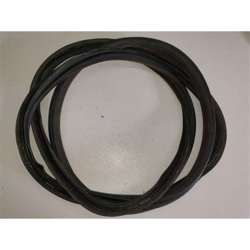 PEUGEOT 308 SW Csomagtérajtó Gumikéder