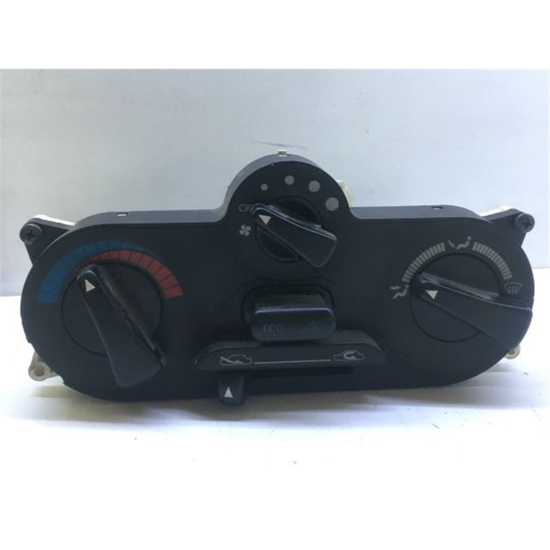 MITSUBISHI CARISMA (DA_) Fűtéskapcsoló (Nem klímás)