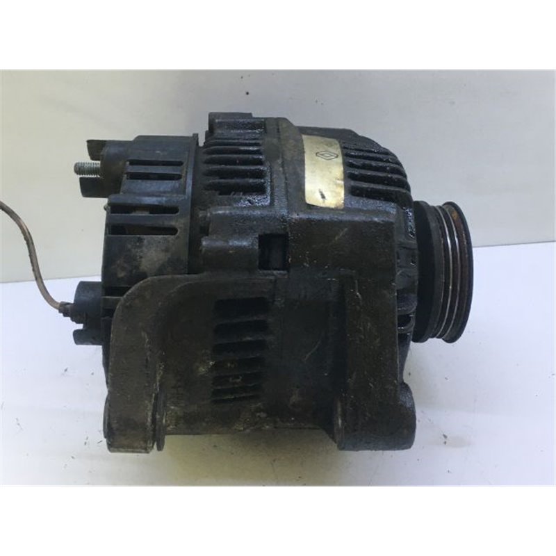 RENAULT MEGANE I (BA0/1_) Generátor