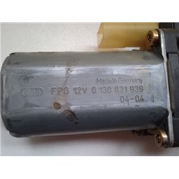 FORD FIESTA V Jobb első Ablakemelő Motor