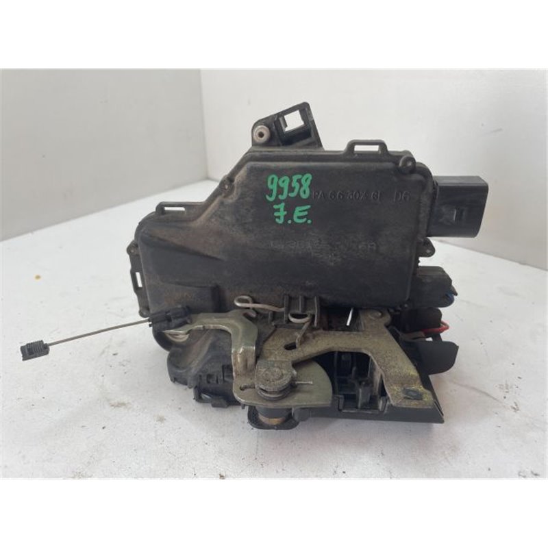 SEAT LEON (1M1) Jobb első Ajtózár