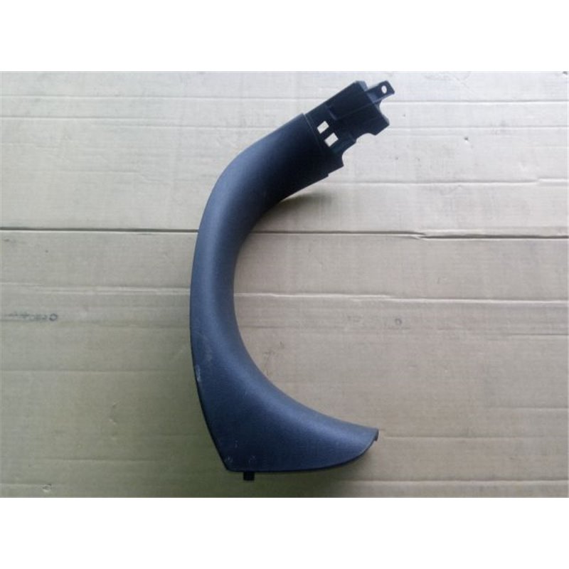 PEUGEOT 308 SW Csomagtérajtó Burkolat Felső