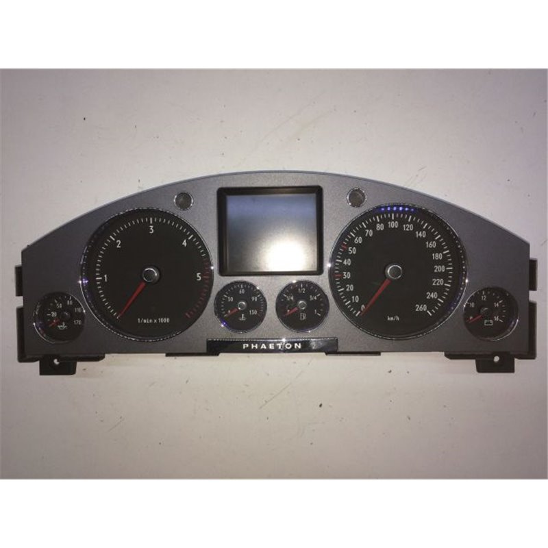 VW PHAETON (3D_) Kilométeróra