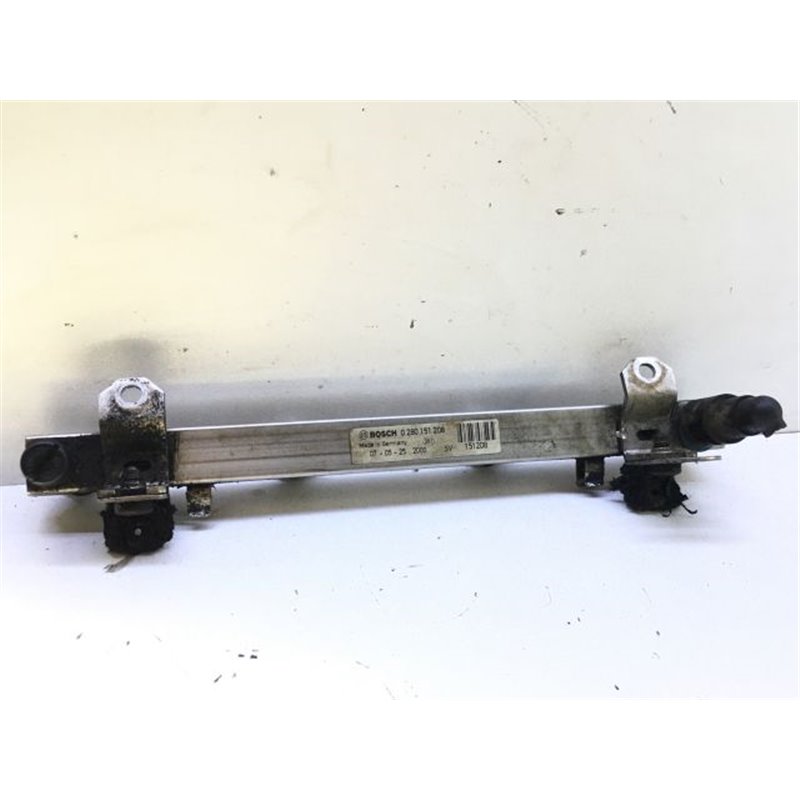 OPEL CORSA D Porlasztó Sor / Híd